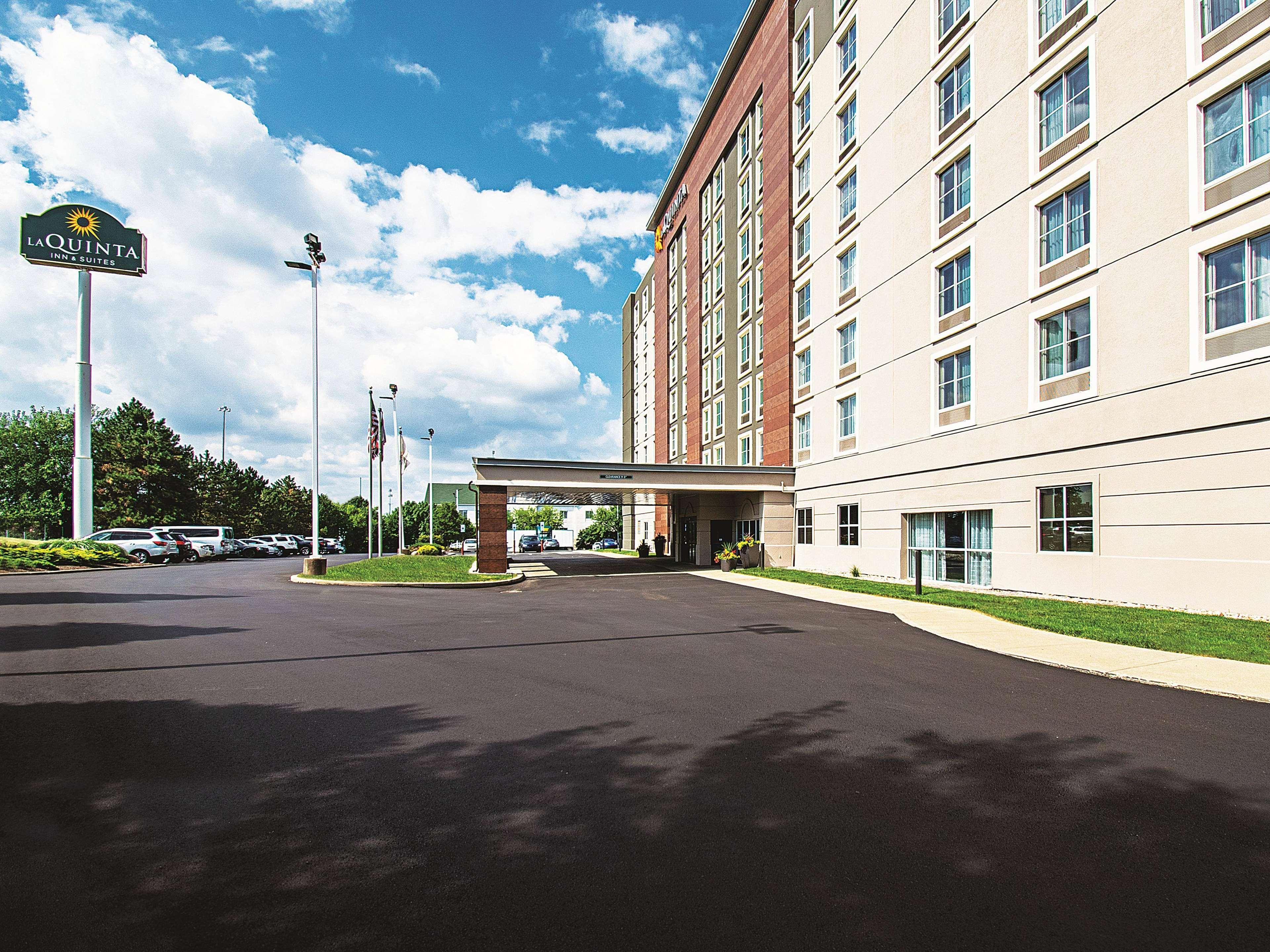 La Quinta By Wyndham Cincinnati Sharonville Extérieur photo