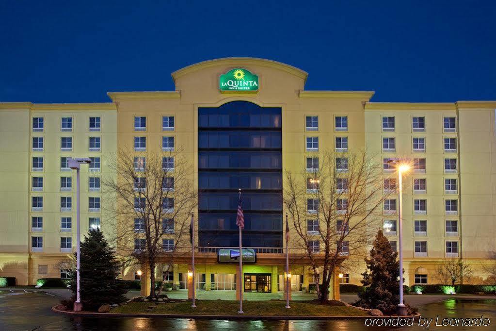 La Quinta By Wyndham Cincinnati Sharonville Extérieur photo